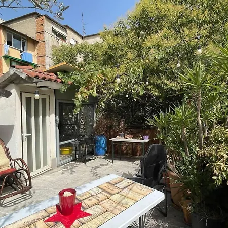 Albania Dream Holidays H * ティラナ